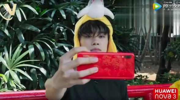 一份來自易烊千璽的反差萌，請查收～