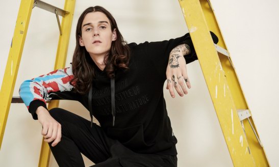 冬季All Black穿搭攻略，LILANZ潮流態(tài)度！