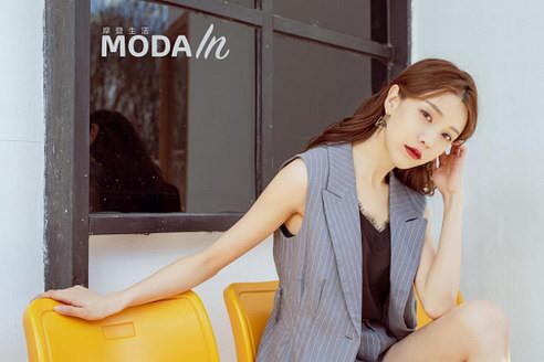 黃一琳的職場(chǎng)穿衣靈感都靠它？必須盤起來(lái)！