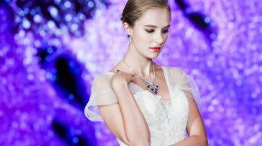 潤金店，2019秋季新品璀璨發(fā)布