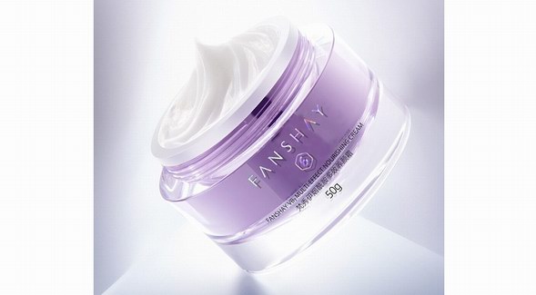 梵秀伊煙酰胺多效養(yǎng)顏霜全新上市！邀你開啟肌膚逆齡之旅