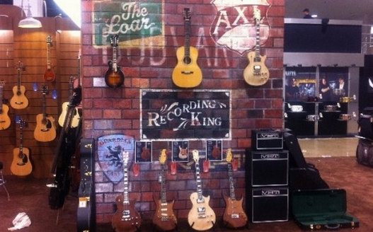 夏日時尚標配：美國Johnson強聲吉他，彈唱今夏YES,OK！