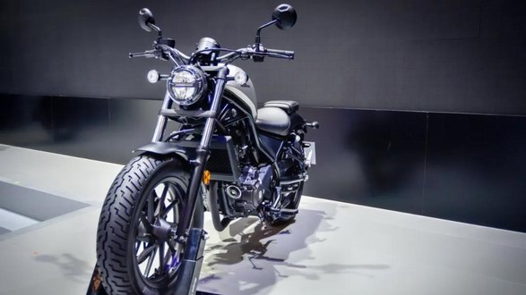 讓全世界都在我的身后