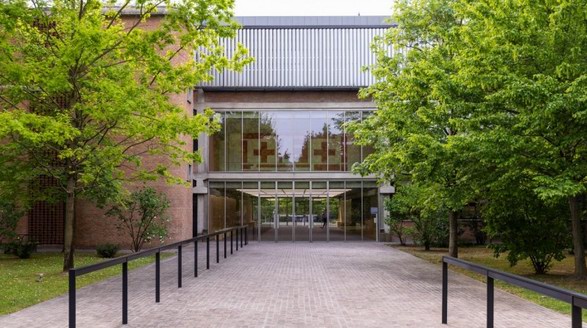 Max Mara 女性藝術(shù)獎(jiǎng)開(kāi)啟全球巡回，首站落地印尼雅加達(dá)MACAN博物館